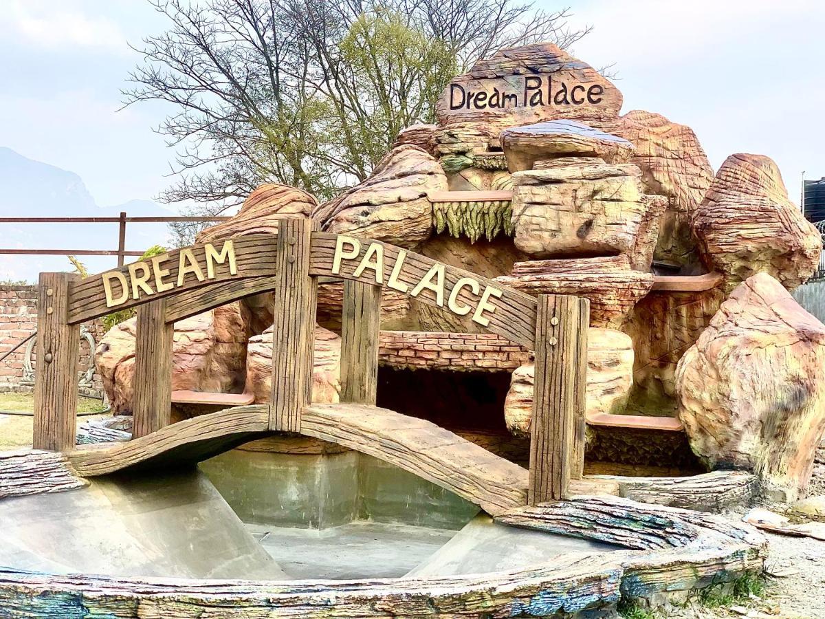 Dream Palace Resort Kathmandu Bagian luar foto